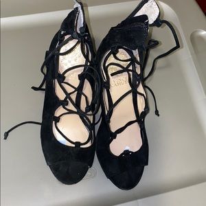 Vince Camuto heels